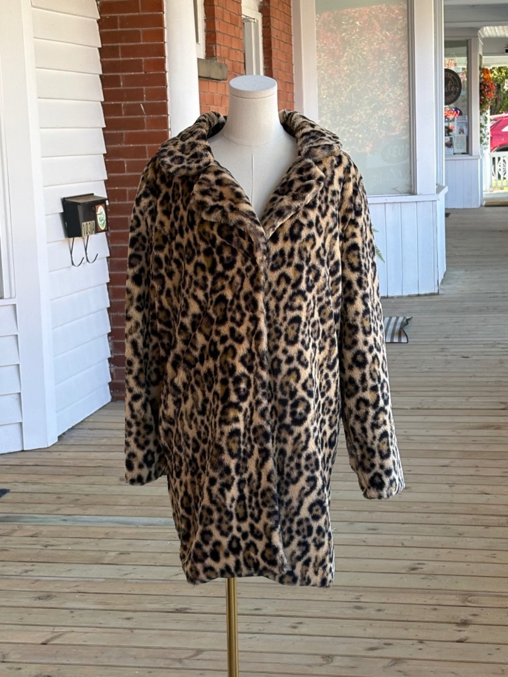 Chicago print faux fur coat